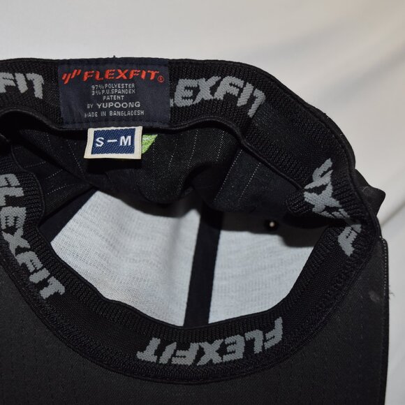 Cannondale Fitted Hat Size S-M Baseball Color BLACK NWT Never Used - Picture 4 of 4